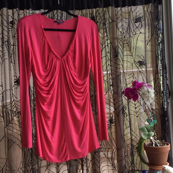 Dress - Picture 1 of 2